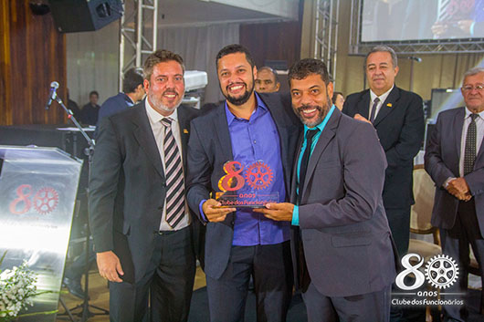 Descrição da Imagem 1