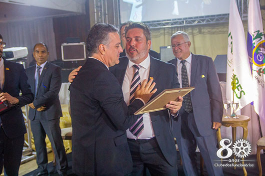 Descrição da Imagem 1