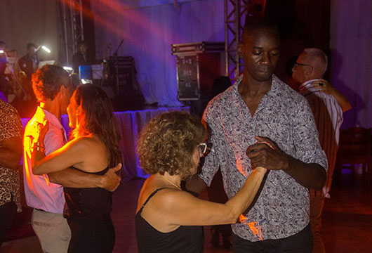 Descrição da Imagem 1