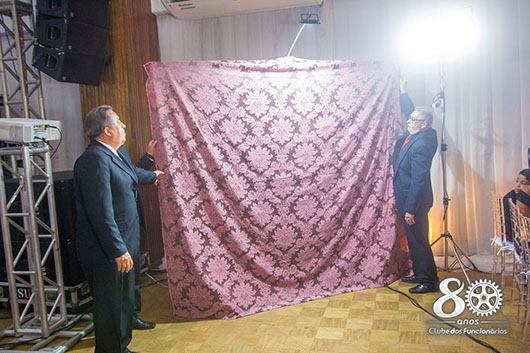 Descrição da Imagem 1