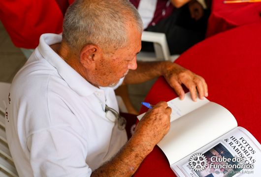 Descrição da Imagem 1