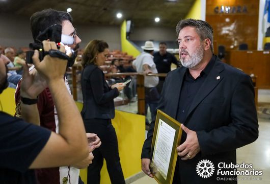 Descrição da Imagem 1