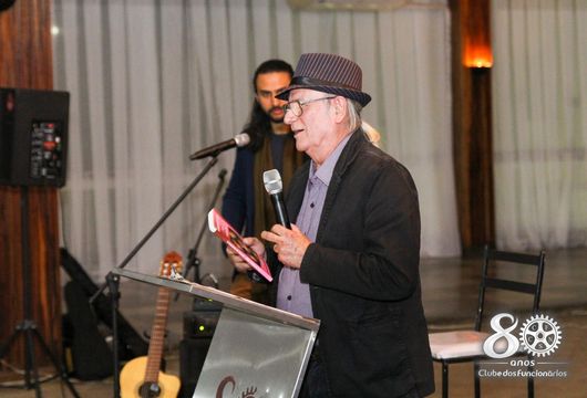 Descrição da Imagem 1