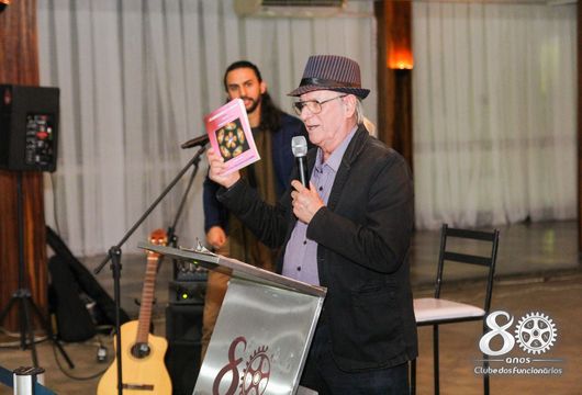 Descrição da Imagem 1