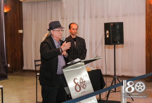 Descrição da Imagem 1